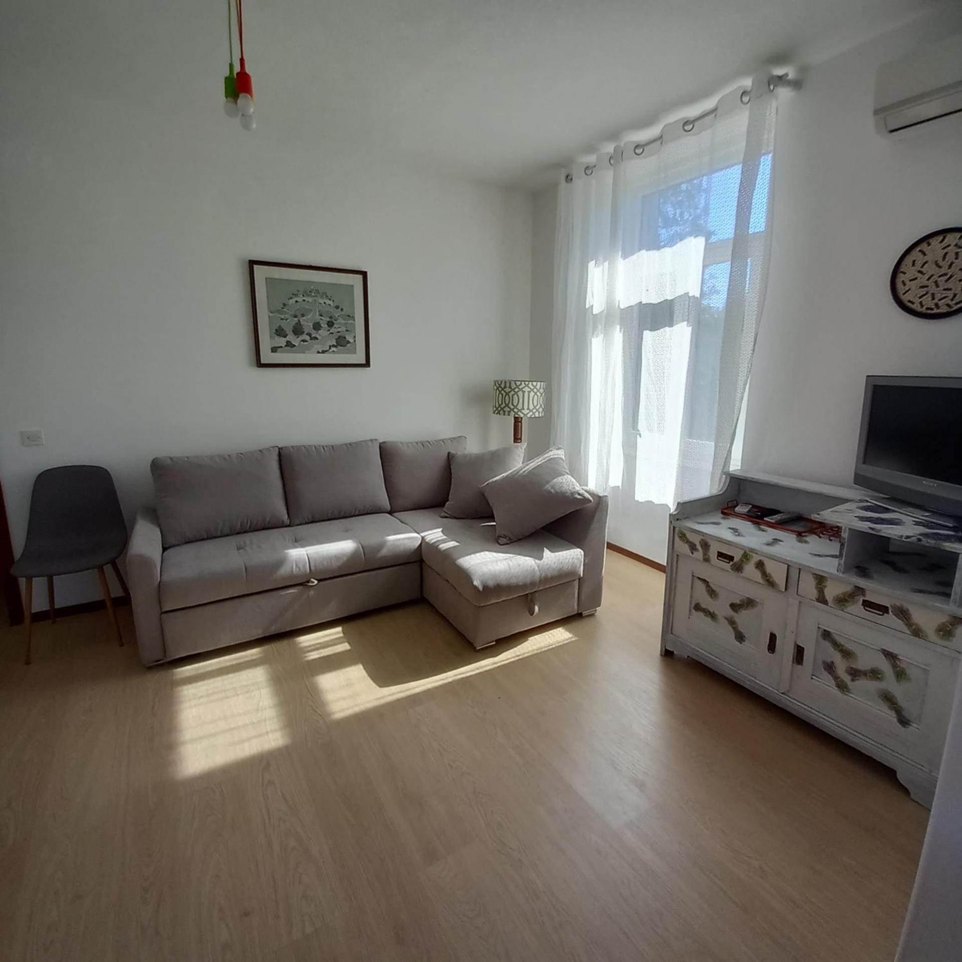 Apartments Miri ซัมบราทิยา ภายนอก รูปภาพ